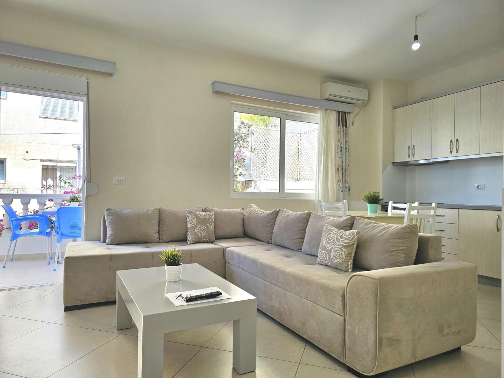 Happy Stay Eri Sarandë Exterior foto
